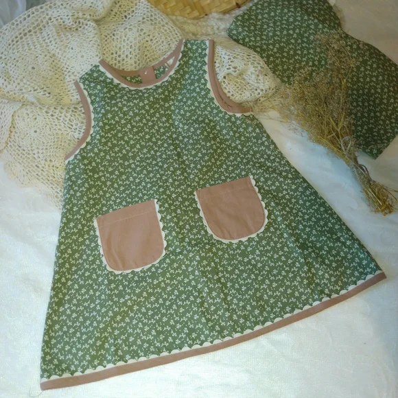 Green Dress - Picture 6 of 8